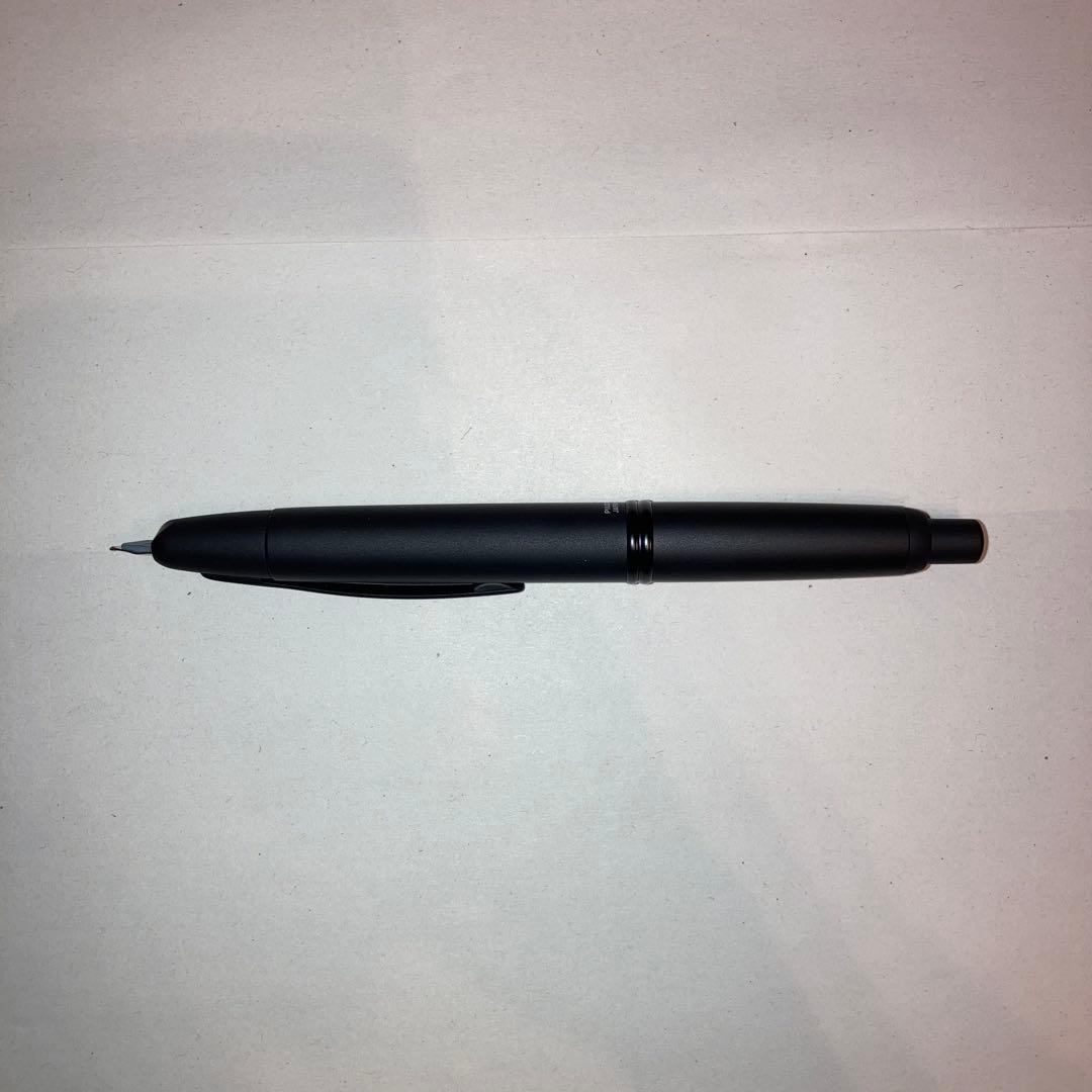 PILOT キャップレス 万年筆 ブラック ニブ（ペン先）M