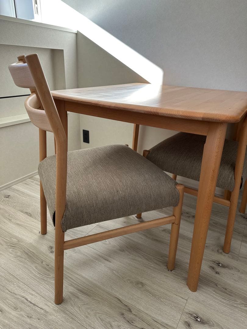 ニトリ　ダイニングテーブル　Nコレクション