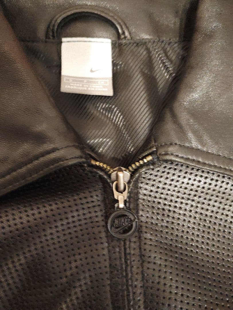 Nikeシープレザーシングルライダースジャケット黒ウインドランナーナイキ革