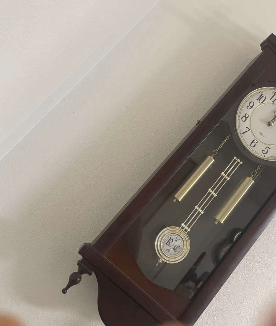 【完動品】　ボンボン時計　電池式　からくり時計　動作確認済み　4mj807