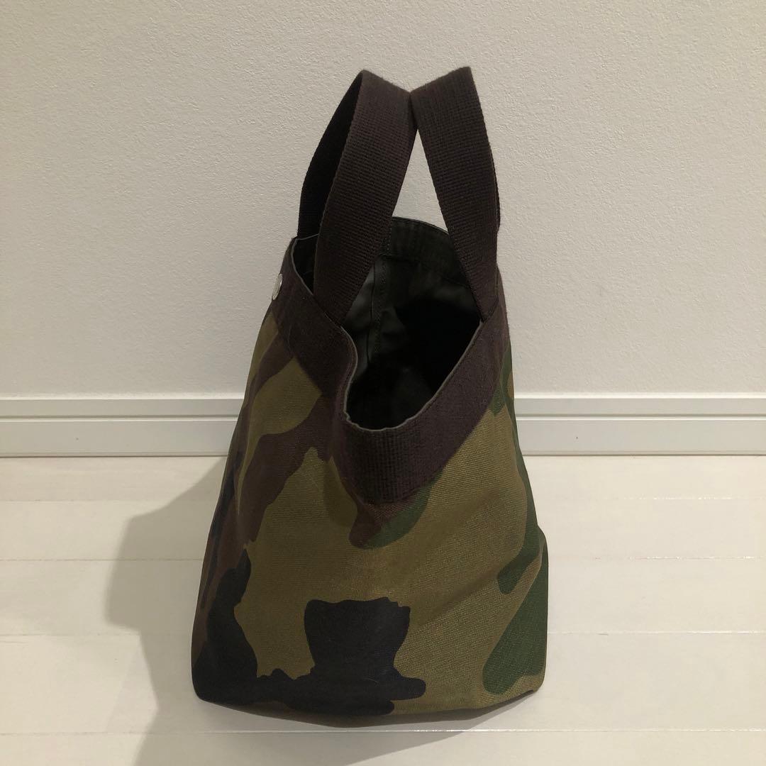 hervechapelier エルベシャプリエ　迷彩柄