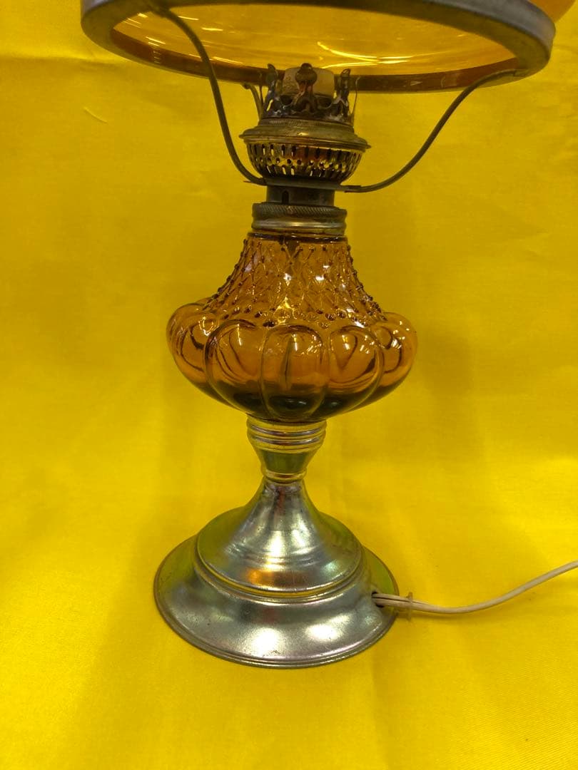 アンバーガラスのクラシックランプ　飾り専用