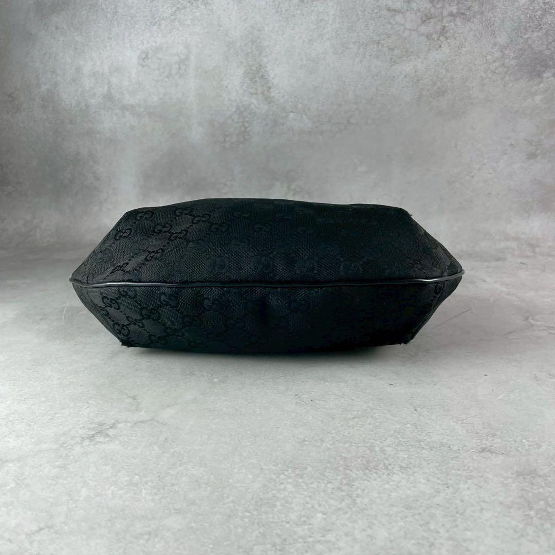 値下げ グッチ シェリーライン ショルダーバッグ GGキャンバス ブラック 総柄