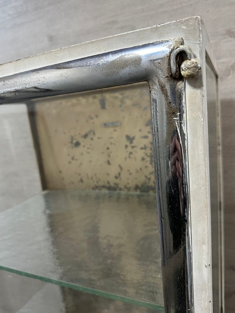 引き取り限定 フランス製 アンティーク ガラスショーケース 4段棚付き