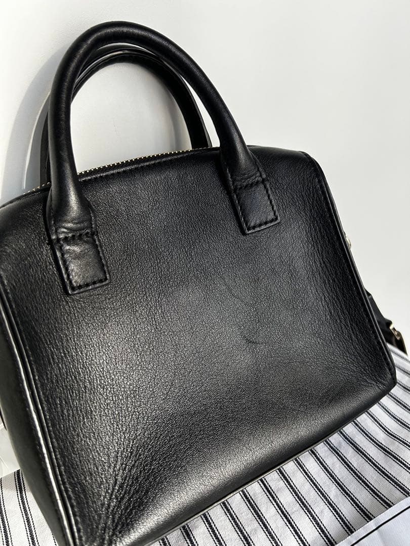 【kumako様】ANYA HINDMARCH 黒 レザー ショルダーバッグ