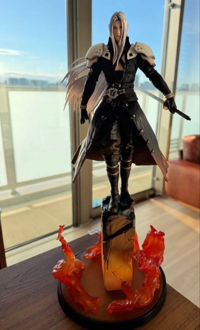 FFVII リバース 限定版セフィロスフィギュア