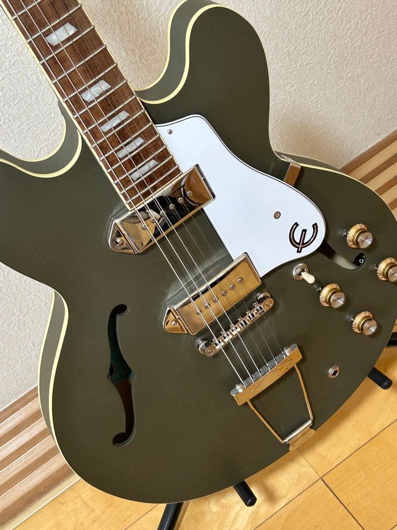 ギター Epiphone Casino Worn Olive Drab Gibson