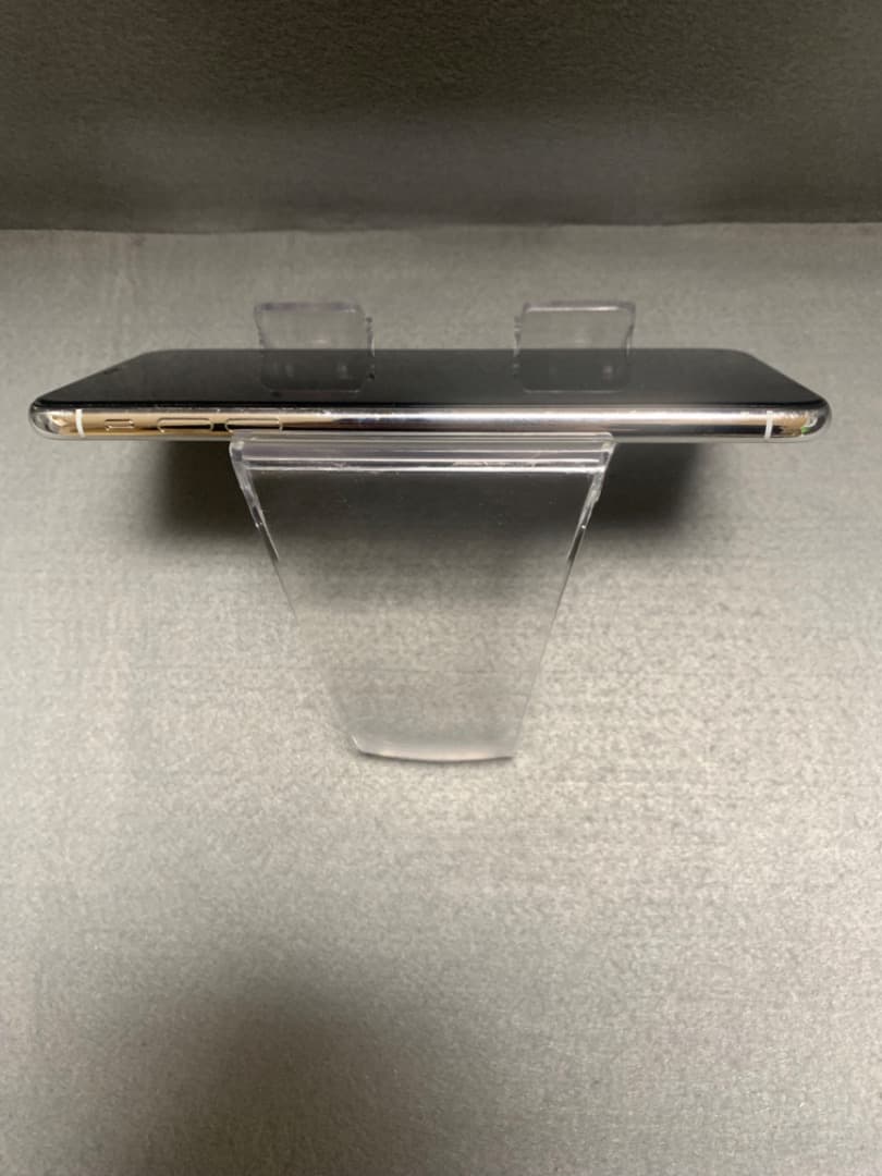 中古美品 国内版 SIMフリー iPhoneXS Max 256GB シルバー色
