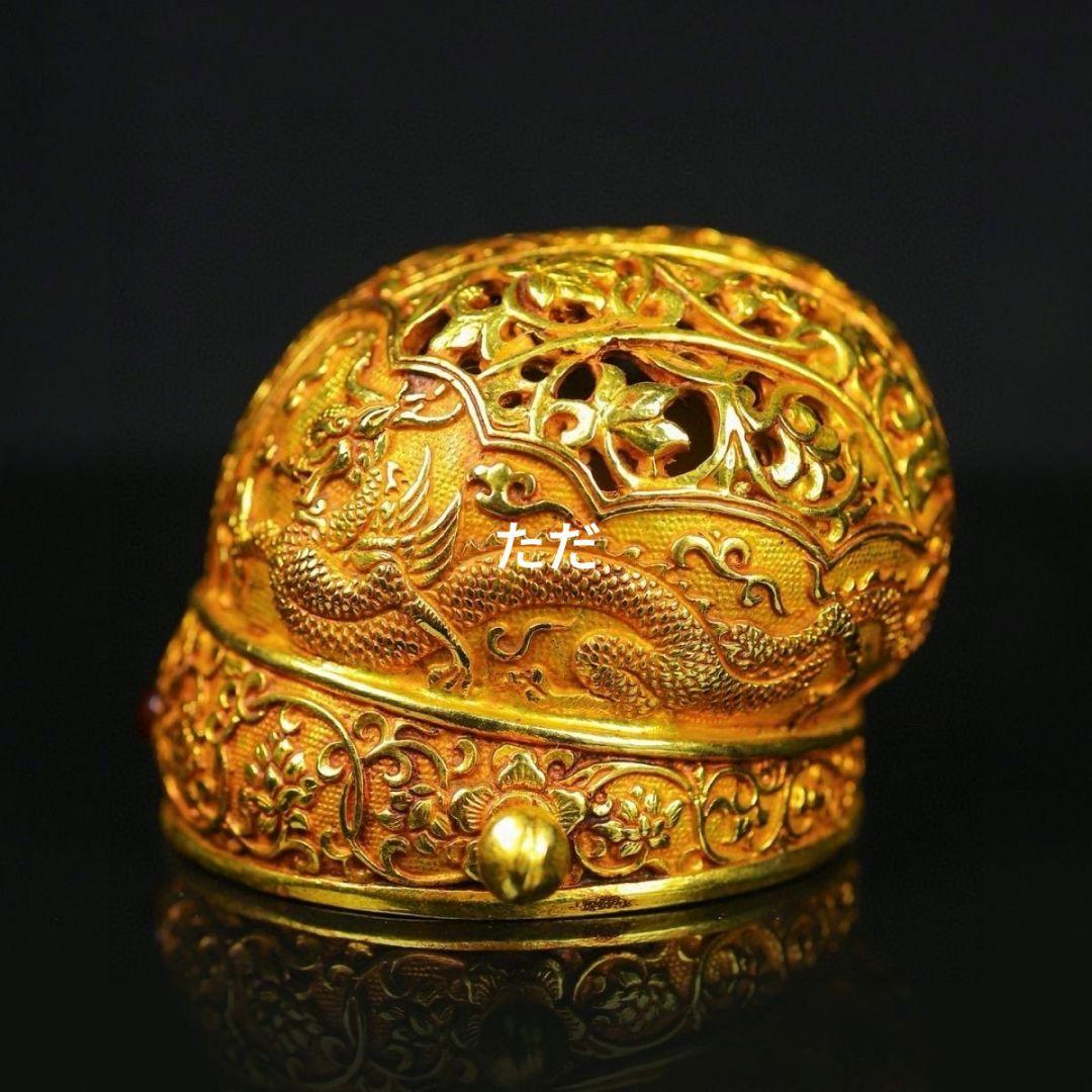 銅器 枝葡萄紋冠鏤官帽 金竜帽冠 双龍髪簪冠帽 装飾品 現代工芸品 置物