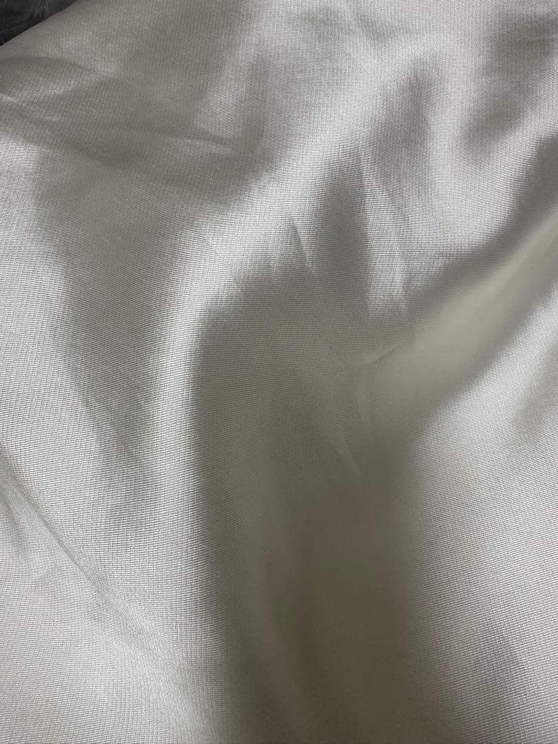 ウェディングドレス ストラップレス サテン