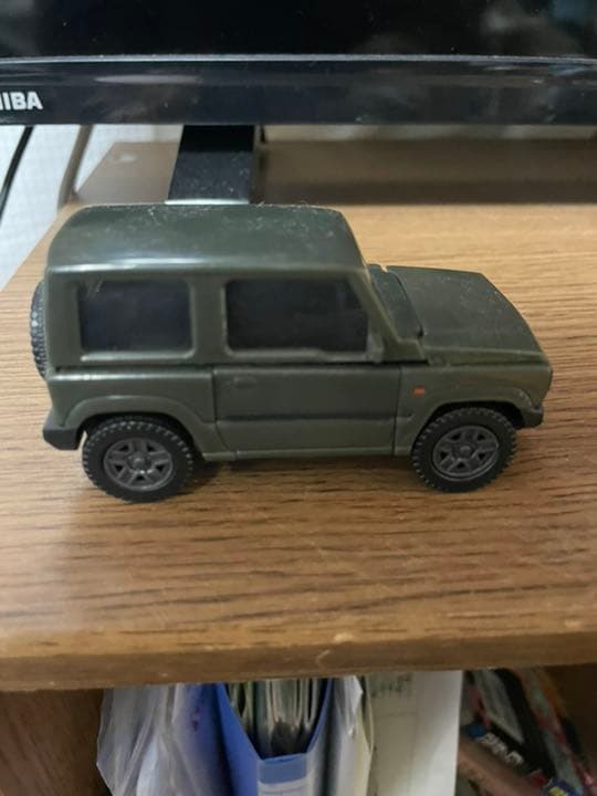 ジムニーがちゃがちゃ