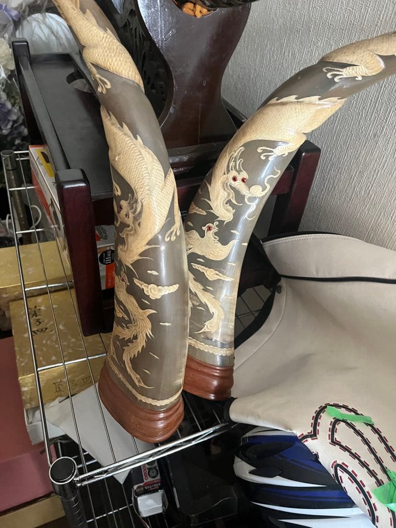 水牛の角 彫刻 龍 ドラゴン 朱雀 神鳥 置物 縁起物