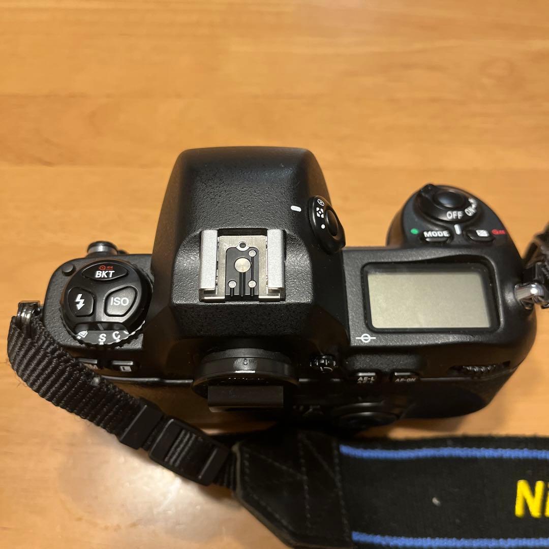 NIKON F100 フィルムカメラ　ジャンク品！