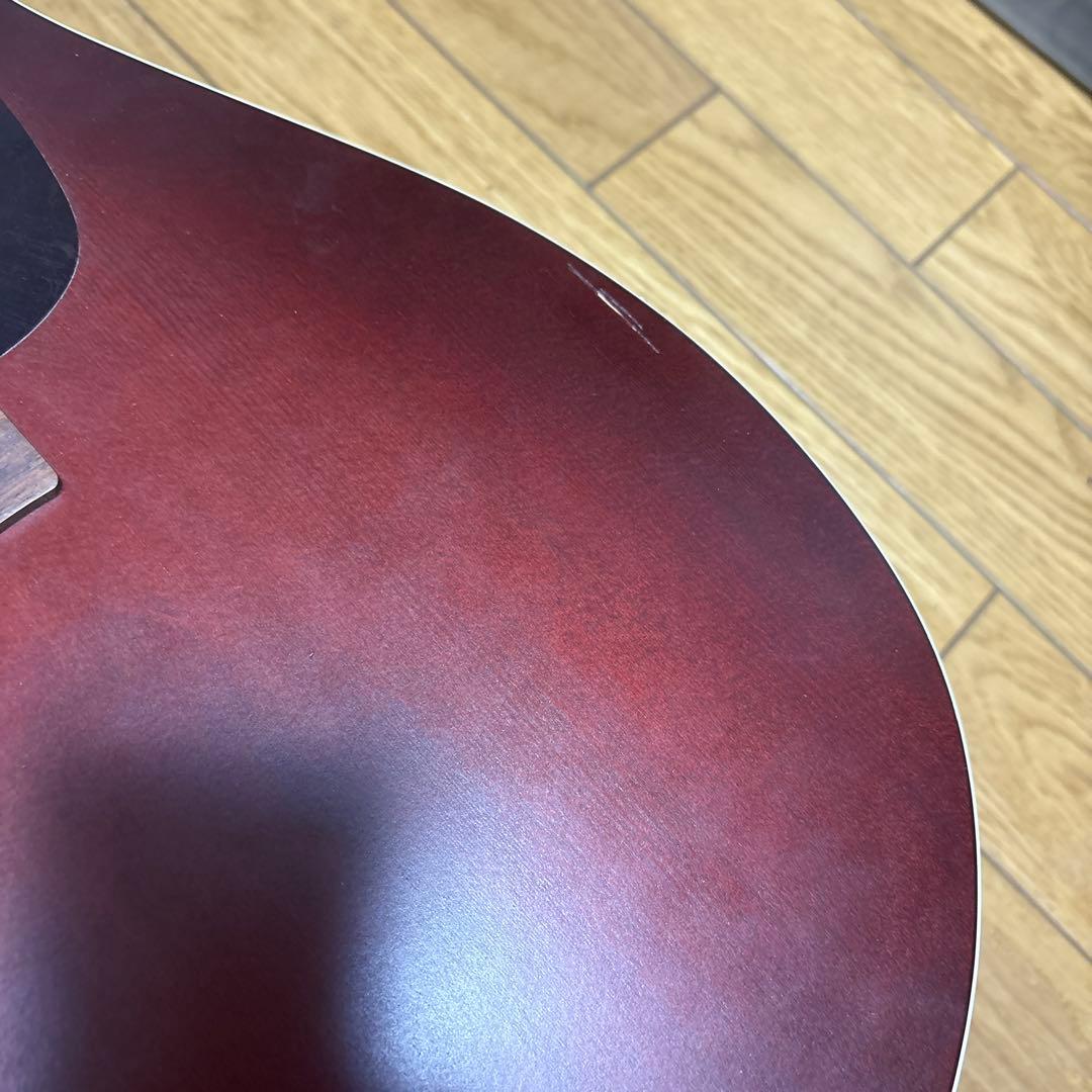 美品 Art&Lutherie Folk Spruce Burgundy