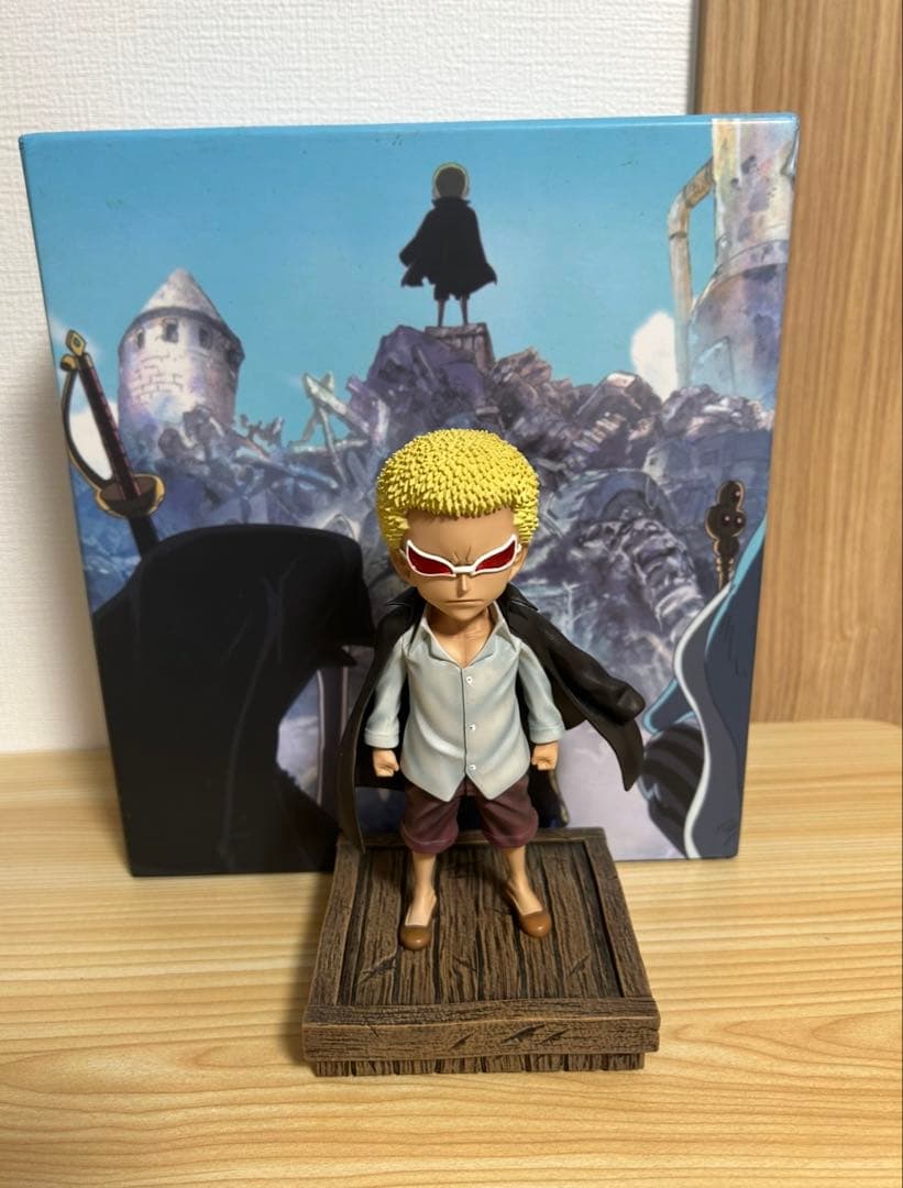 ドフラミンゴ　幼少期　フィギュア　LBWNB Studio