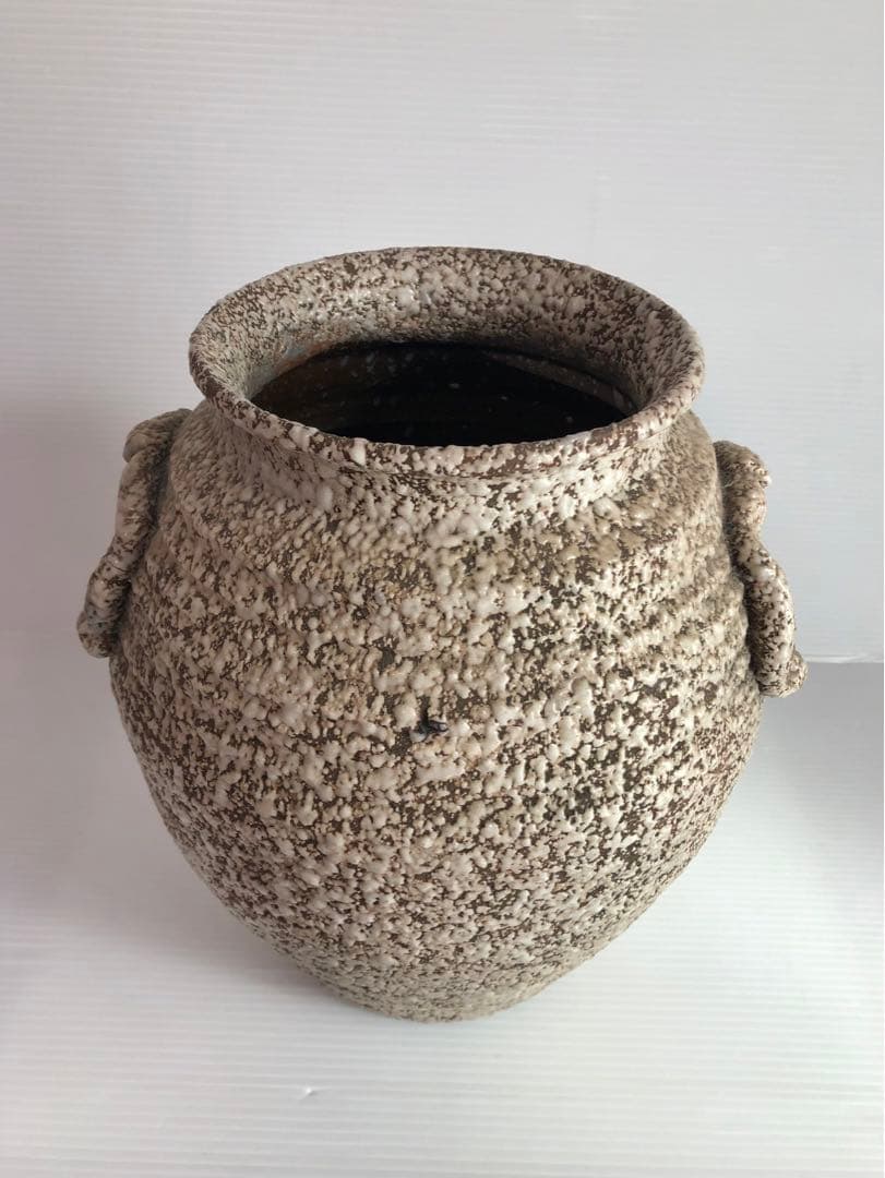 大きなつぼ　剣山　花瓶 壺 花器 花入 骨董品 骨董 茶道具 信楽焼？ 陶器壺