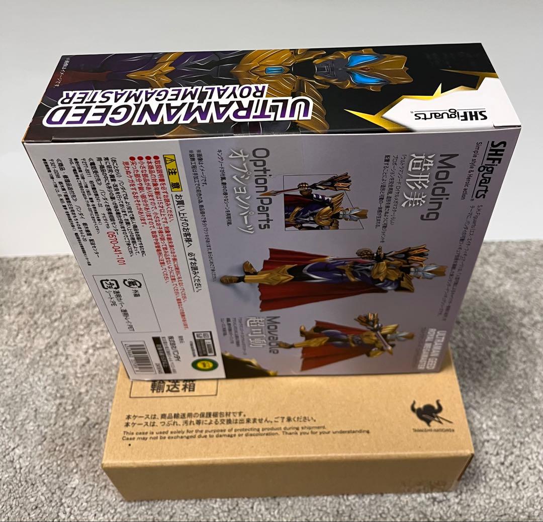 【未開封未使用】バンダイ　ウルトラマンジード ロイヤルメガマスター【輸送箱付】