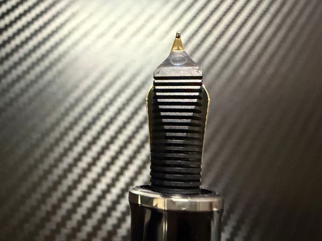 未使用に近い ペリカン スーベレーン M805 F 万年筆 青縞 シルバートリム