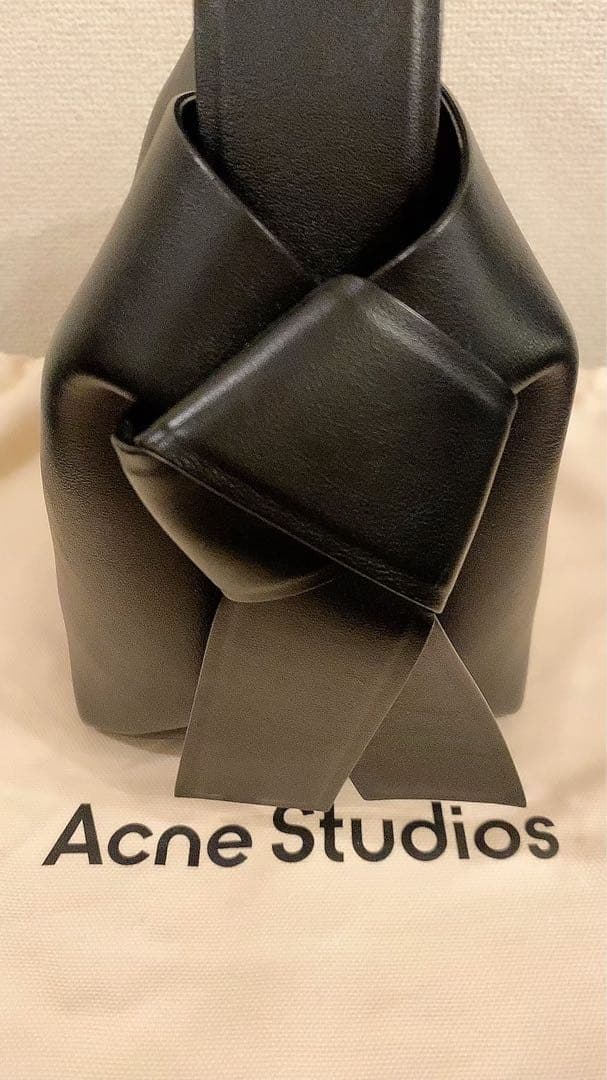 Acne Studios MUSUBI ミニショルダーバッグ/ブラック