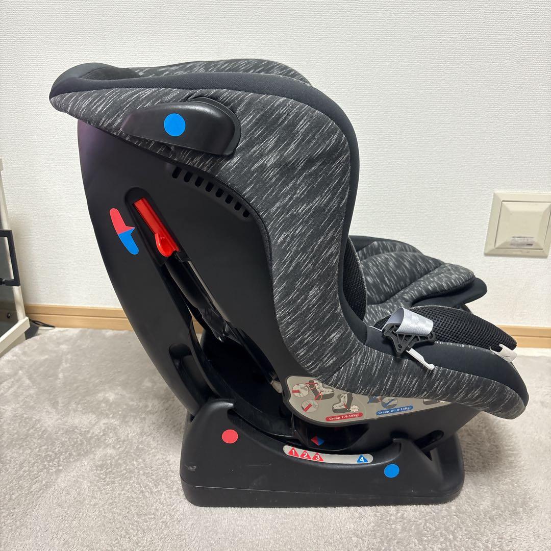 Smart Angle レジェプラス 新生児対応チャイルドシート 軽量＆簡単取付