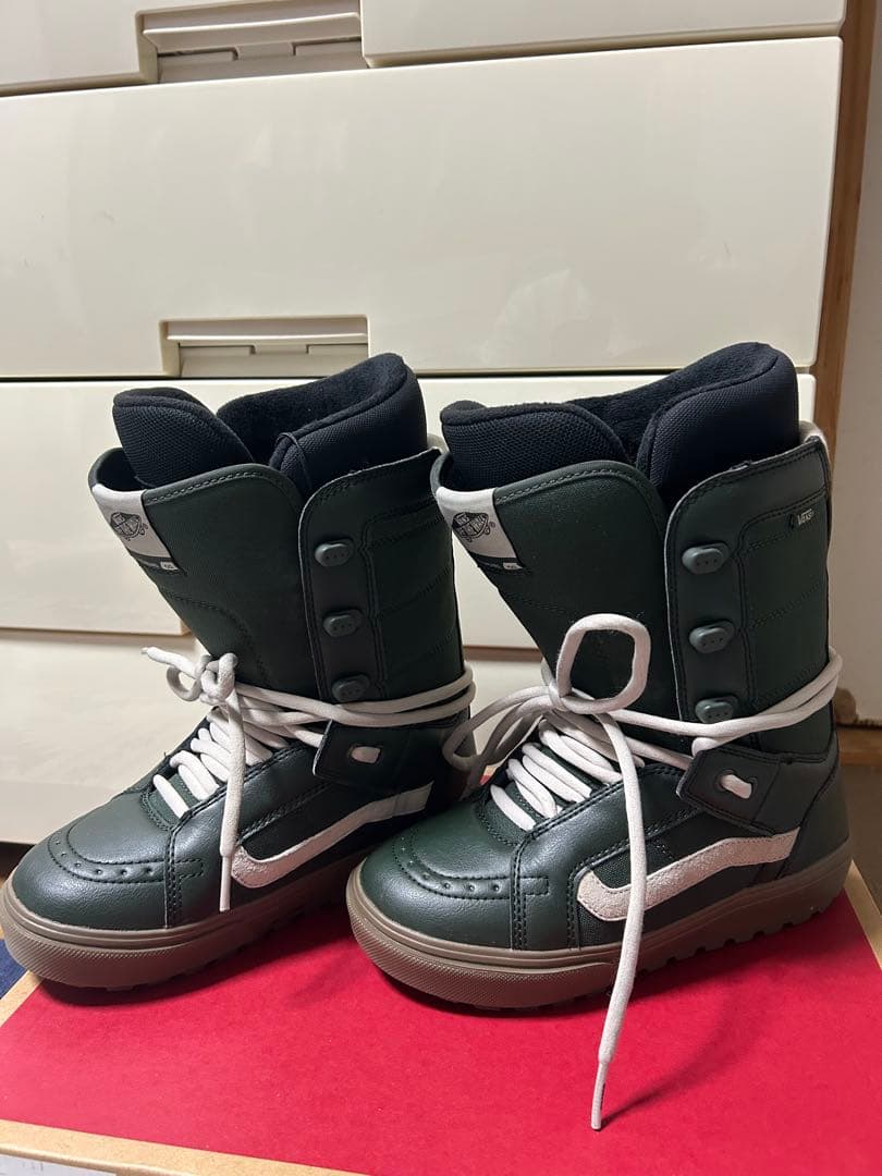 vansスノーボードブーツ グリーン