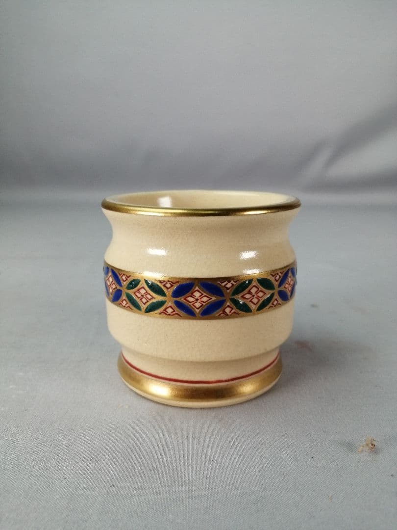 【茶道具】高台寺窯陶楽造　仁清写華七宝紋皆具　水指 建水 杓立 蓋置　水指400