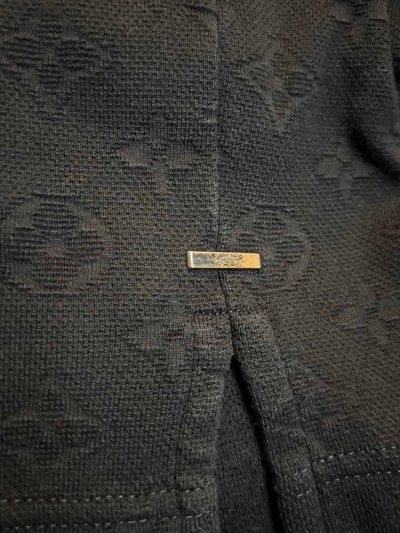 LOUIS VUITTON　シグネチャー 3Dポケット モノグラム総柄 Tシャツ