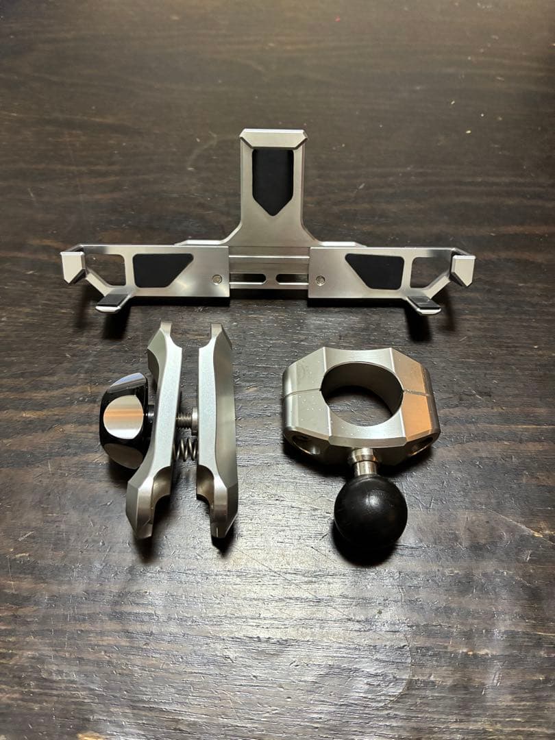 サインハウス　スマホホルダー