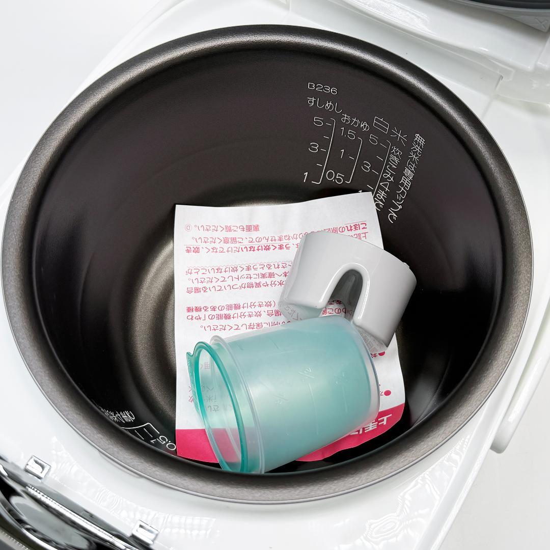 未使用 ZOJIRUSHI IH炊飯ジャー 極め炊き NP-KA10-WB