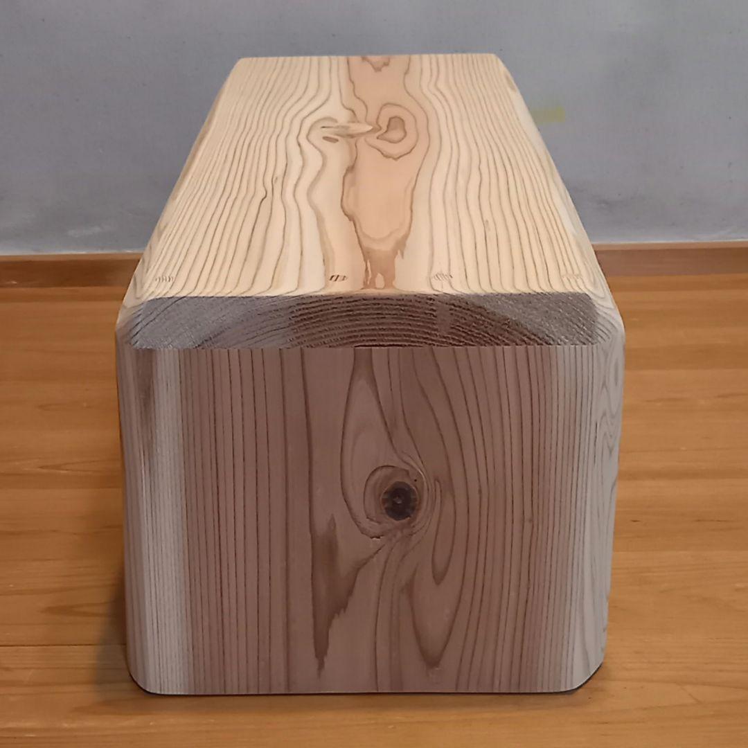 一点モノ　国産杉　靴脱ぎスツール