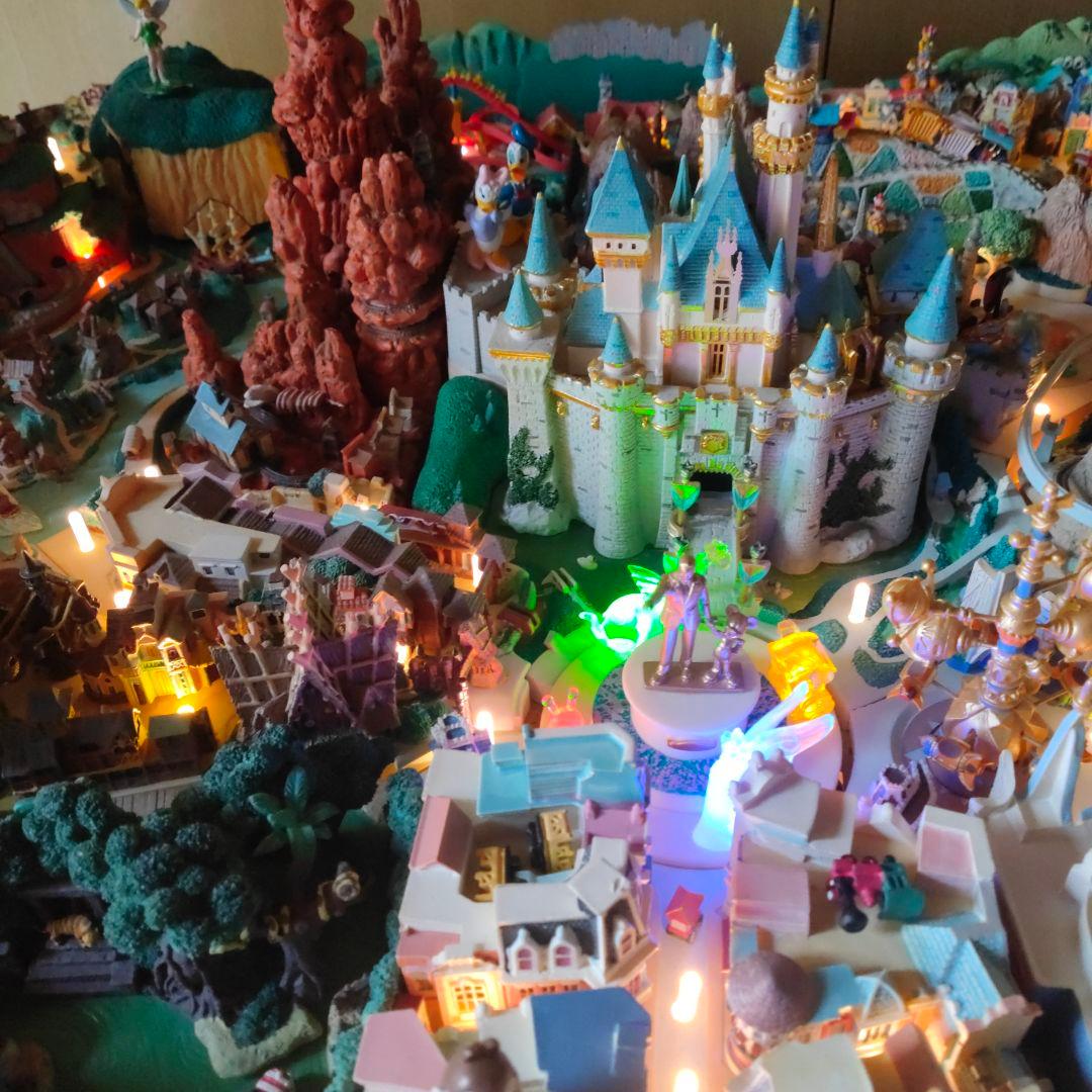 デアゴスティーニ ディズニージオラマ 完成品