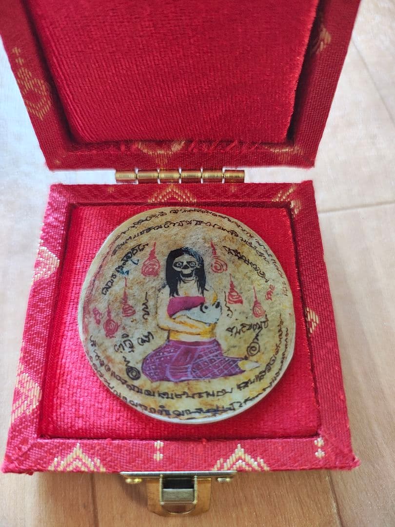 【MADAME】タイのお守りプラクルアン！マザー！ギャンブル運が極超アップ箱付！