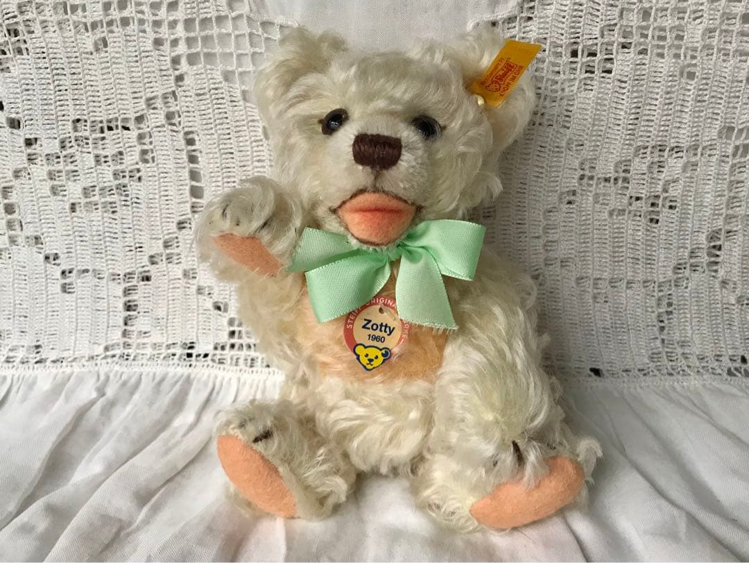 Steiff テディベアZotty