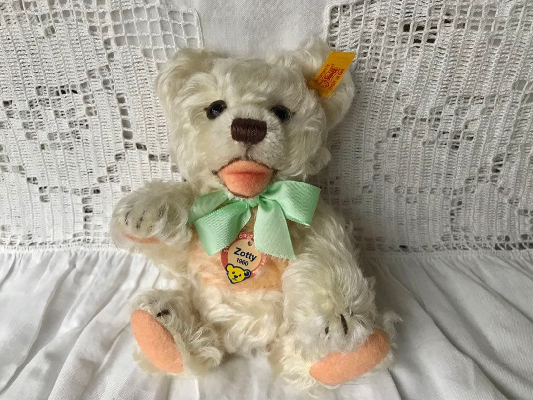 Steiff テディベアZotty