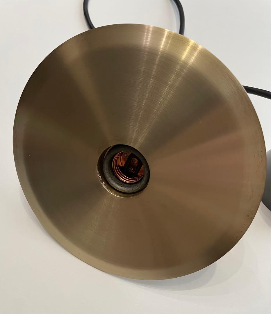 【ニューライトポタリー】bullet flat shade/190/brass