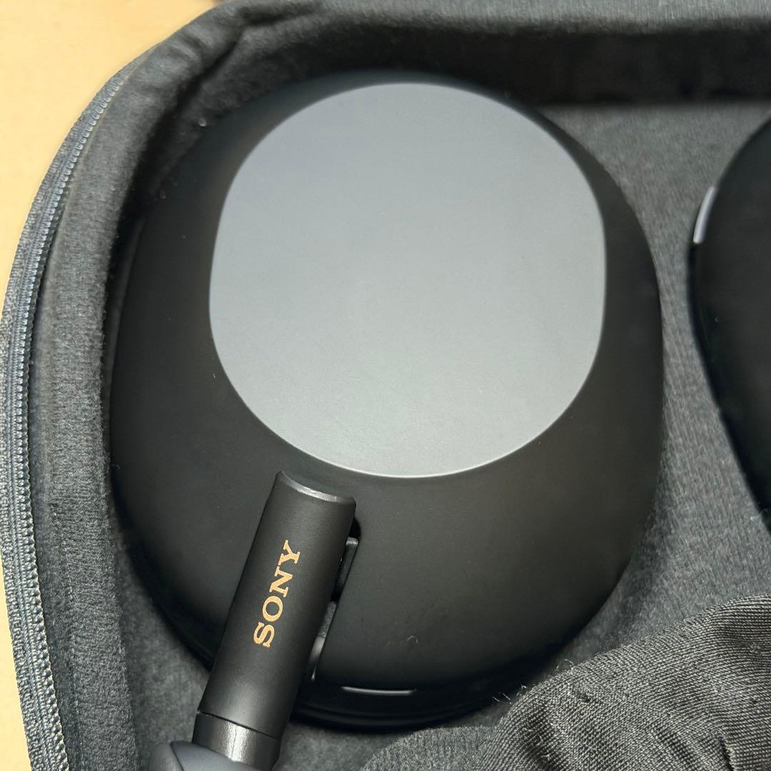 美品 SONY WH-1000XM5 ヘッドホンカバー付き