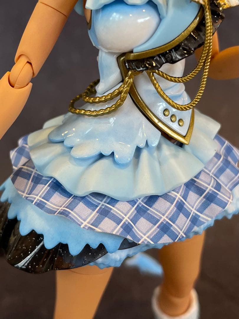 ま*こ様 【全塗装・完成品】 シャニマス 和泉愛依 （いずみめい）【30MS】