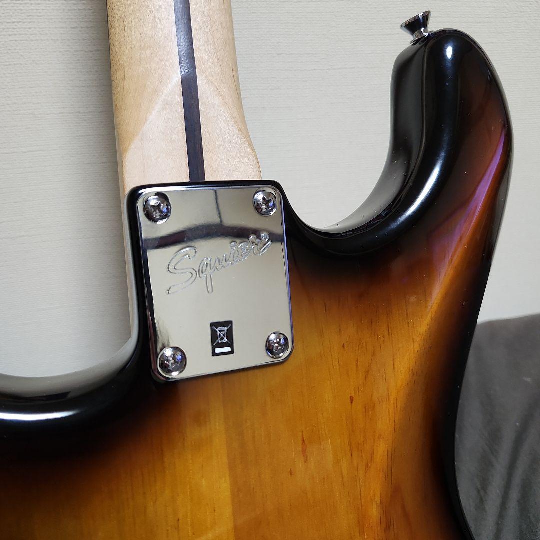 Squier by Fender ストラトキャスタータバコサンバースト