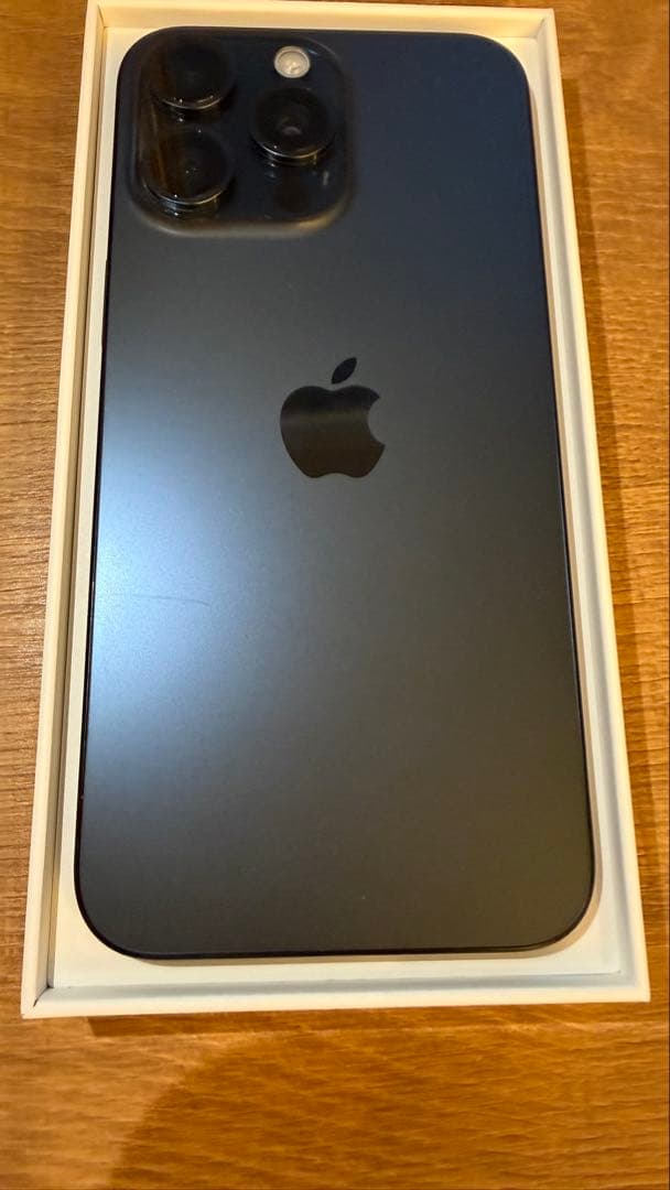 【美品】iPhone 15 Pro Max 1TB ブルーチタニウム