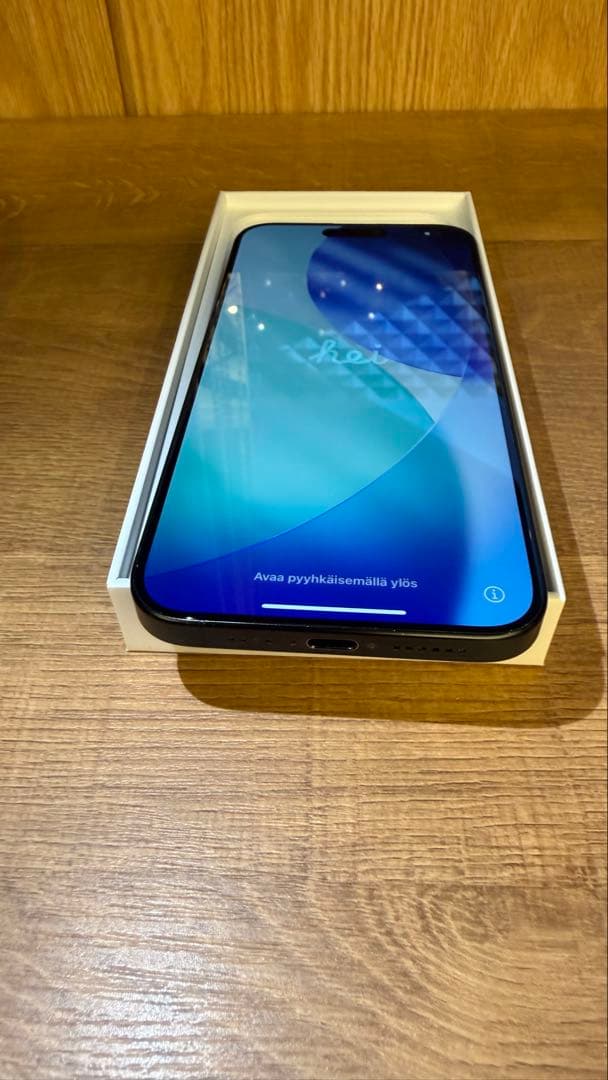 【美品】iPhone 15 Pro Max 1TB ブルーチタニウム