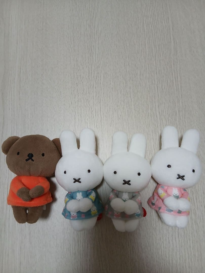 ミッフィー　ちょっこりさん　オータムカラー　ボリス4個セット