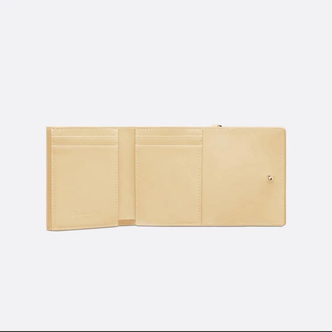 新品未使用 美品 Dior レディディオール　ロータスウォレット現行品　財布