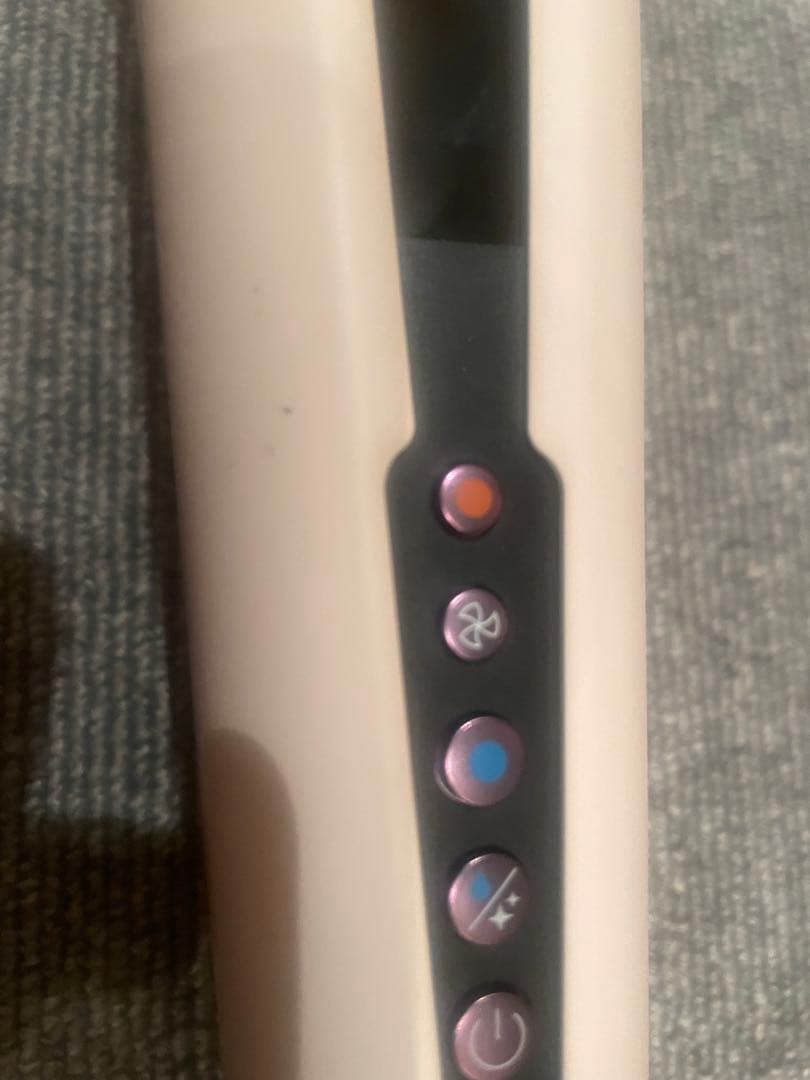 新春だけのセール　ダイソンヘアー　ストレイトナー