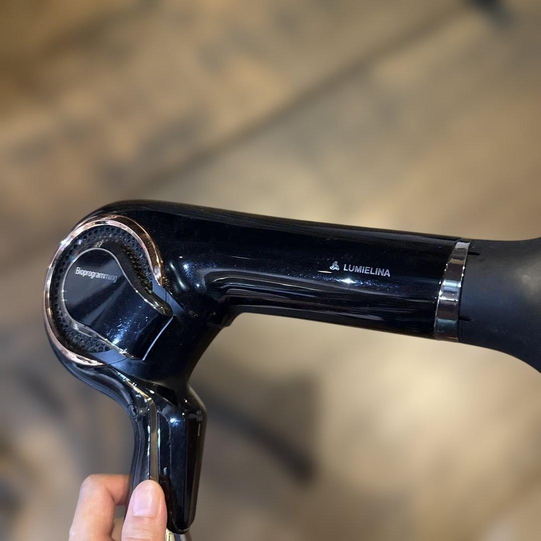 ヘアビューロン4Dヘアドライヤー ブラック/ゴールド