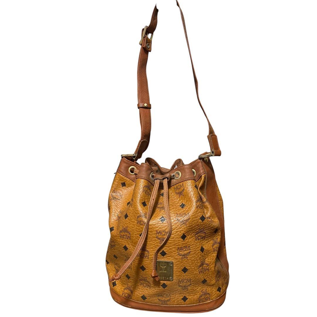 エム・シー・エム　MCM ショルダーバッグ　ヴィセトス柄　巾着　レザー　ブラウン