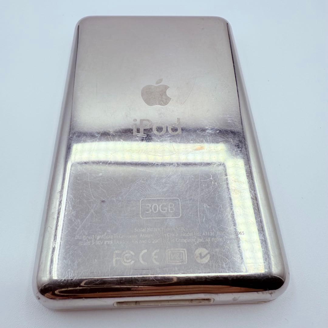 i pod classic 30gb アイポッド　クラシック　箱付き 5.5世代