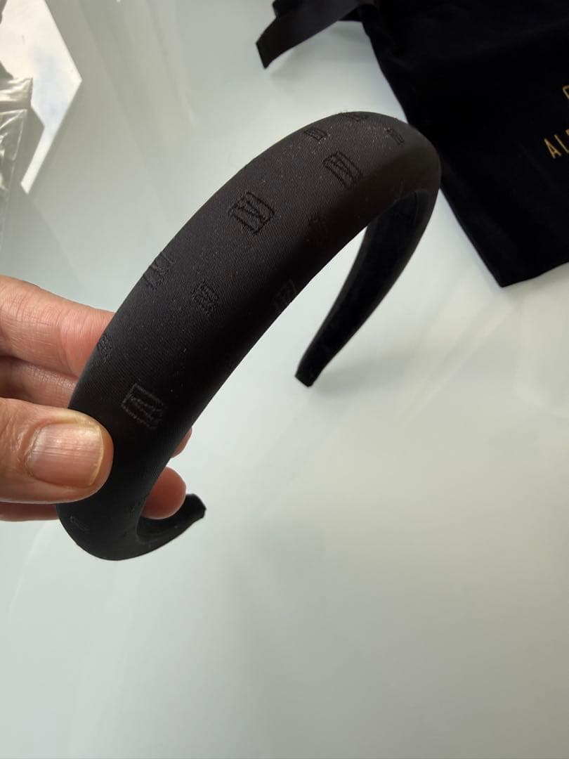 ALEXANDRE DE PARIS カチューシャ