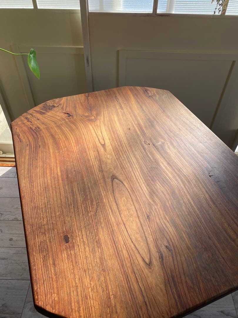 Vintage 赤ケヤキ一枚板　アイアンテーブル　銘木　Cafe table