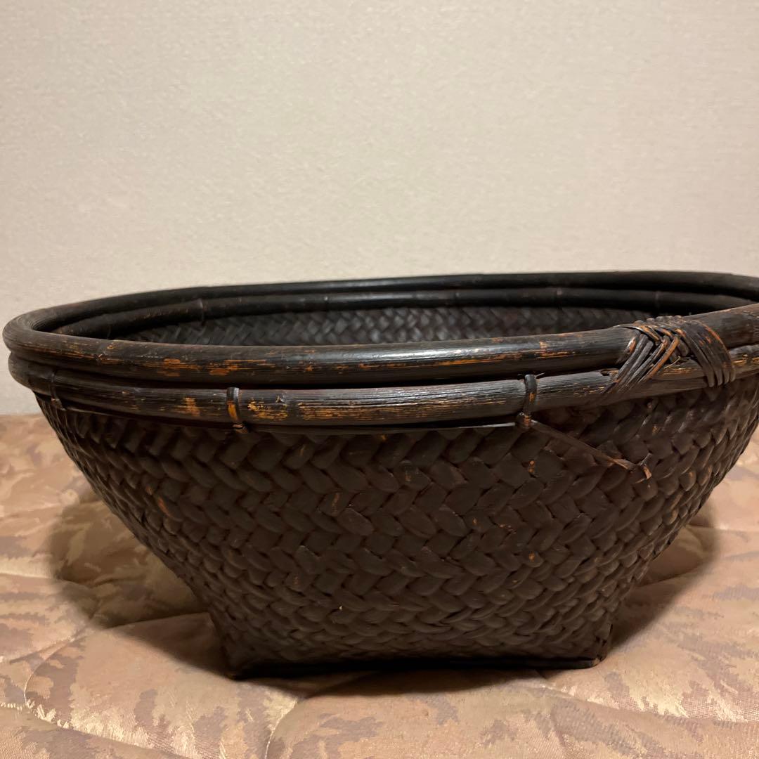 アジアン雑貨　アンティークかご