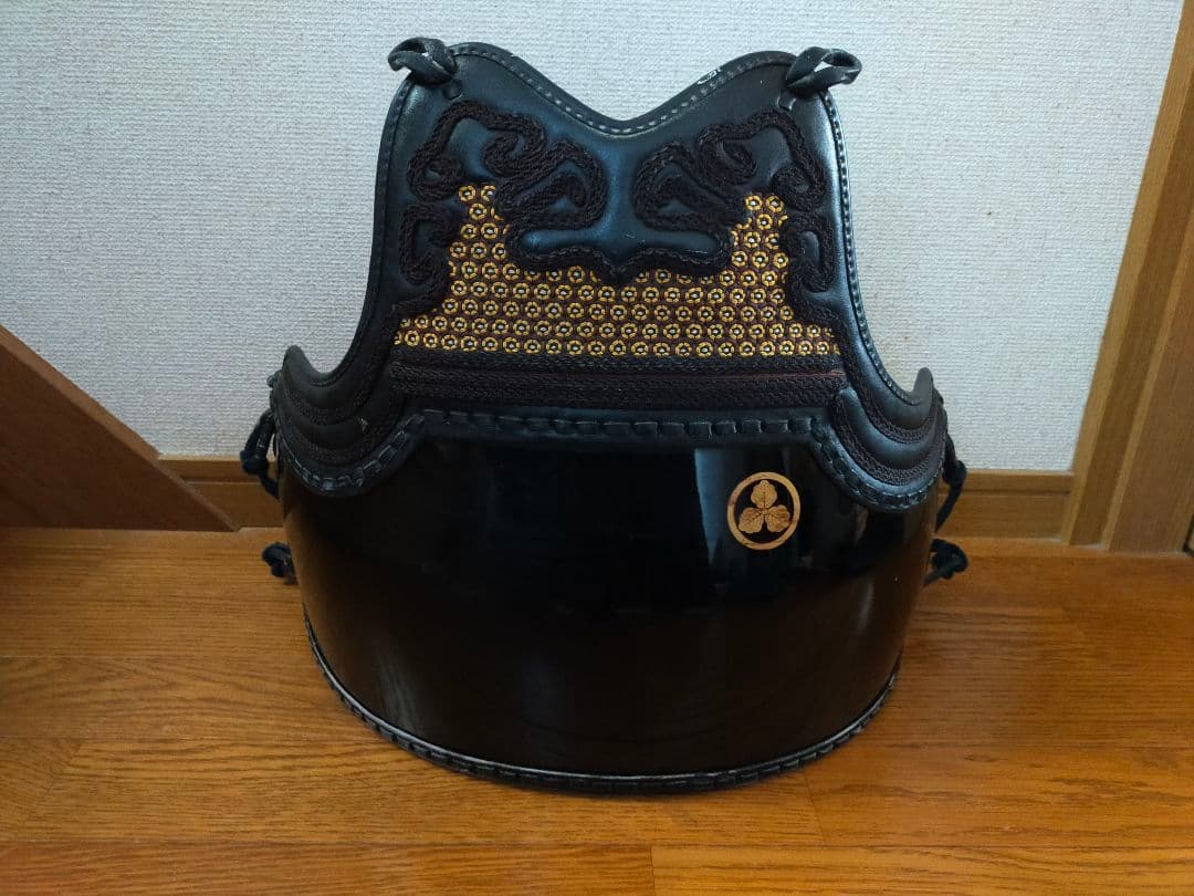 剣道防具（面、垂れ、胴)